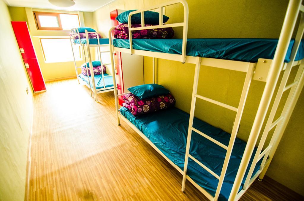 Kimchee Sinchon Guesthouse Seoul Bilik gambar