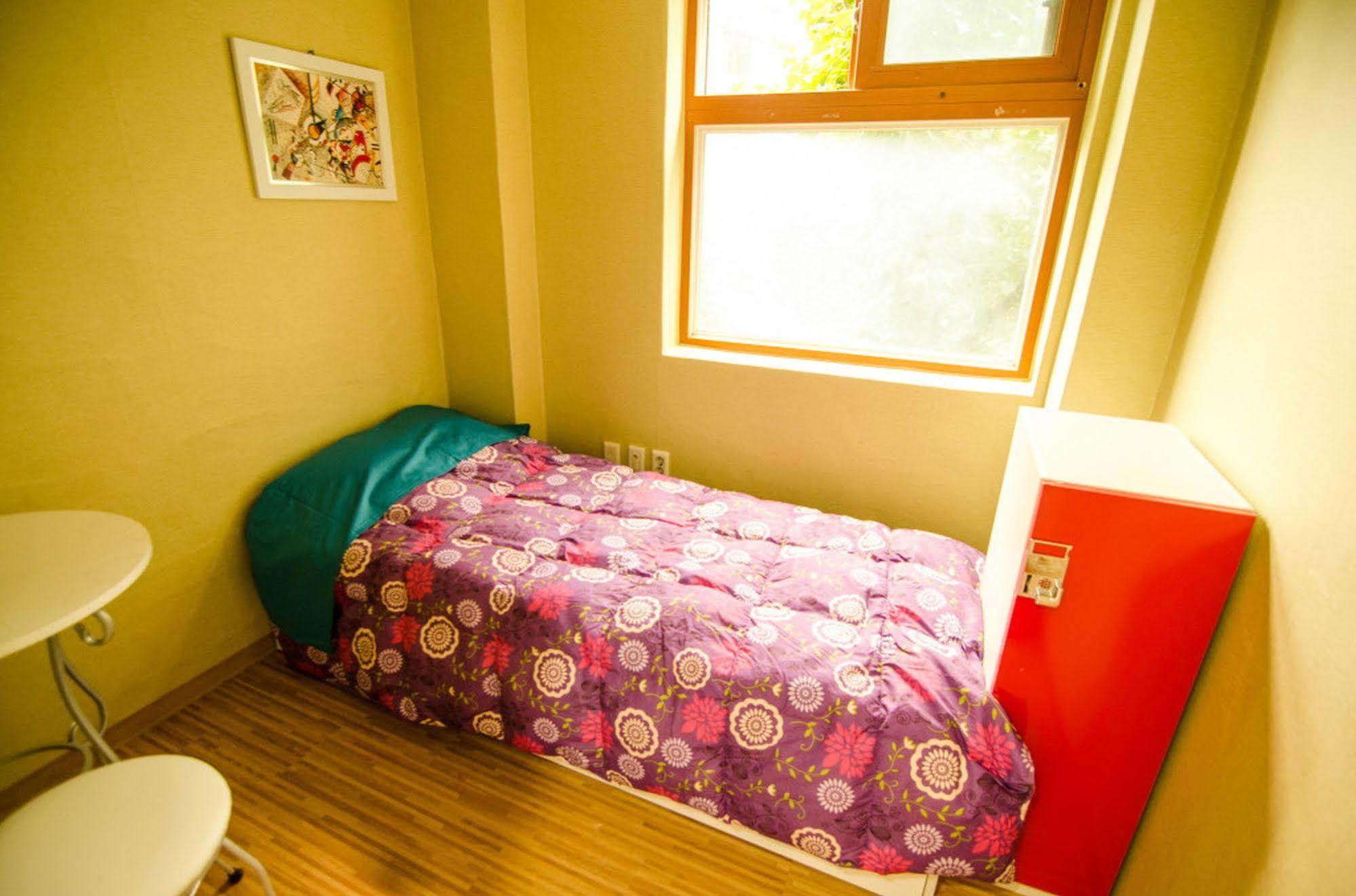 Kimchee Sinchon Guesthouse Seoul Luaran gambar